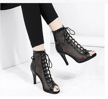 nike vomero 5: Туфли, 39, & Other Stories, Новый, цвет - Черный, Самовывоз, Бесплатная доставка, Платная доставка — 2