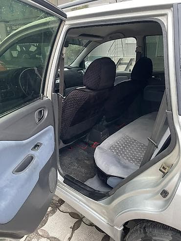 mitsubishi машина: Mitsubishi Space Star: 2000 г., 1.8 л, Ручные, Бензин, Минивэн — 7