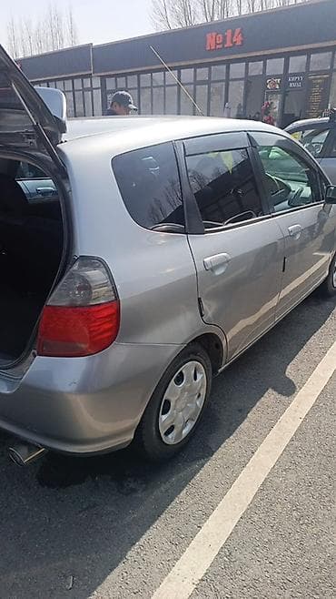 rav4 1995: Honda Fit: 2003 г., Вариатор, Бензин, Хэтчбэк — 1
