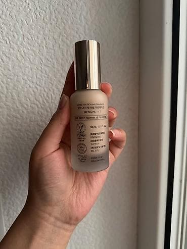 Личные вещи: Тональная сыворотка d’Alba Skin Fit Serum Foundation покупала в — 2