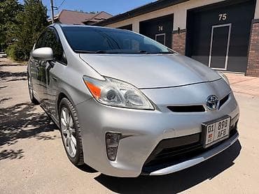 prius v: Toyota Prius: 2014 г. — 1