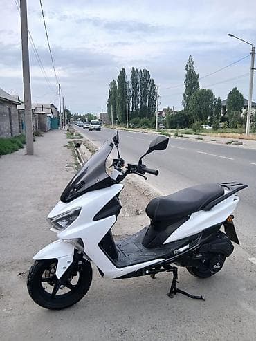 Продается скутер тяга очень мощная 165 кубиков, вложения по мелочам at lalafo.kg Продается скутер тяга очень мощная 165 кубиков, вложения по мелочам