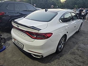 Hyundai Grandeur: 2019 г., Автомат, Бензин, Седан — 5