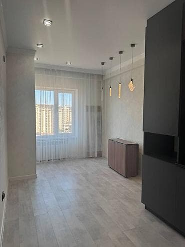 70: 2 комнаты, 70 м², Асанбай мкр Элитка, 8 этаж — 4