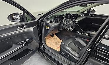 roewe ei5: Kia K5: 2022 г., Седан — 8