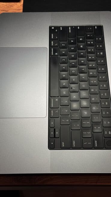 планшет детский развивающий: Ноутбук, Apple, 16 ГБ ОЗУ, Apple M1 Pro, 16 ", Б/у, Для несложных задач, память SSD — 9