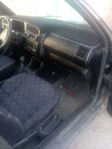 продаю или меняю с доплатой мне: Volkswagen Golf: 1993 г., 1.8 л, Механика, Бензин, Хэтчбэк — 17