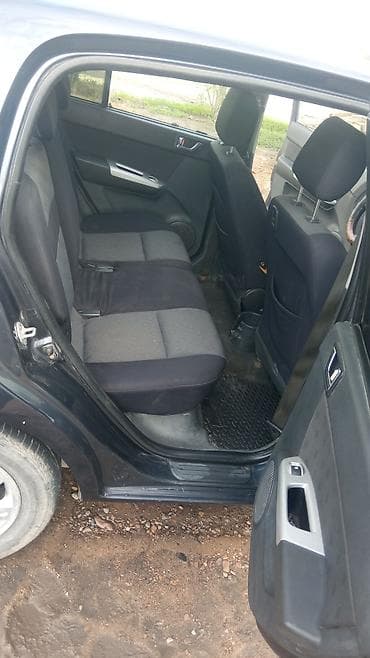geely preface: Hyundai Getz: 2007 г., 1.6 л, Механика, Бензин, Хэтчбэк — 7