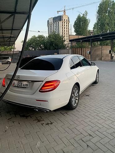 Mercedes-Benz E-Class: 2018 г., 2 л, Автомат, Дизель, Седан — 8