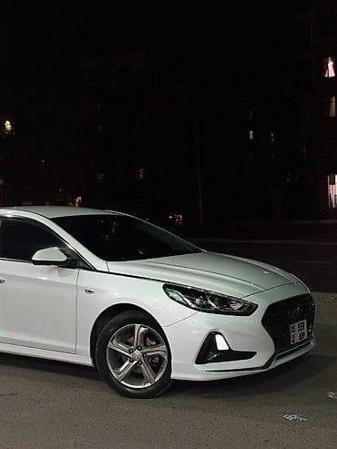 Hyundai Sonata: 2019 г., 2 л, Автомат, Бензин, Седан