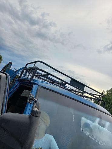 Продажа авто: Hyundai Porter: 1999 г., 2.5 л, Механика, Дизель — 3
