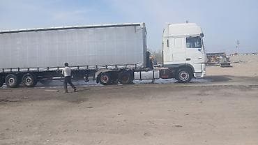 dodge ram: Тягач, DAF, 2004 г., Шторный — 2