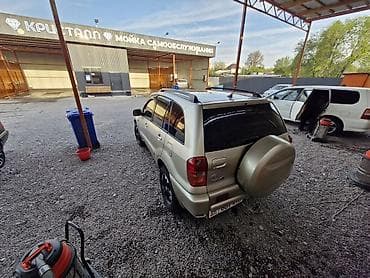 гранаты на камри: Toyota RAV4: 2001 г., 2 л, Автомат, Бензин, Кроссовер — 9