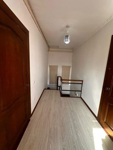 продается дом люксембург: Үй, 100 кв. м, 4 бөлмө, Менчик ээси, Евро оңдоо — 10
