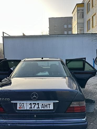 э 34: Mercedes-Benz E-Class: 1994 г., 2.2 л, Автомат, Бензин, Седан — 7
