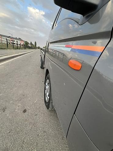 Жеңил жүк ташуучу унаа, Hyundai, Стандарт, 1,5 т, Колдонулган — 1