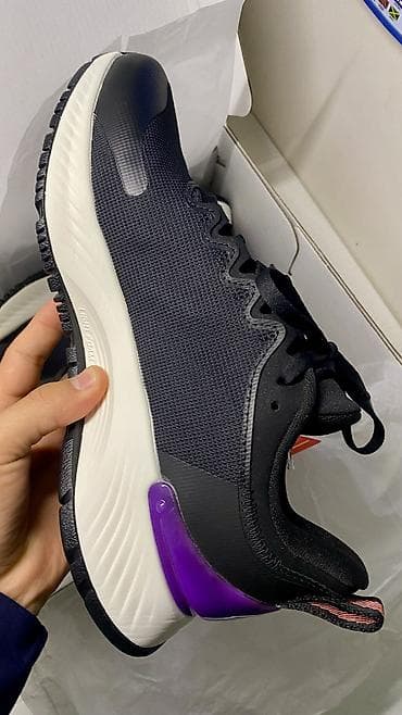 lining: Мужские кроссовки, 41.5, Новый, цвет - Черный, Самовывоз — 6