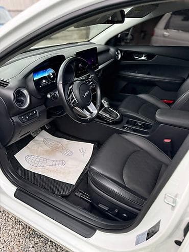 мотор мазда 626 2.0 бензин: Kia K3: 2022 г., 1.6 л, Автомат, Бензин, Седан — 6