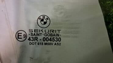 стекло на мотоцикл: Стекло передней двери правое Е53 Год 2005 В отличном состоянии — 2