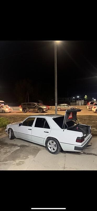 Унаа: Mercedes-Benz W124: 1991 г., Седан — 7