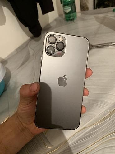 apple vision pro: IPhone 12 Pro, Space Gray — 1