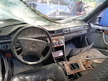 Унаа: Разбор на запчасти — Mercedes-Benz W124 (седан) объем 3.2 — 3