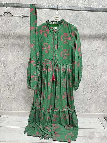 черный рубашки брюки батинки: Юбка, Модель юбки: Карандаш, Миди, Высокая талия, С вырезом — 4