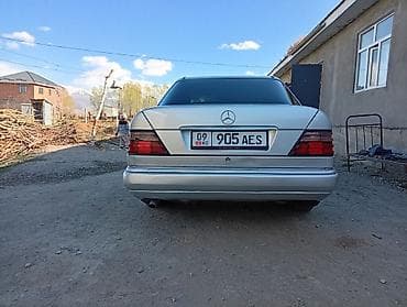 cl class: Mercedes-Benz W124: 1993 г., 2.2 л, Ручные, Бензин, Седан — 2