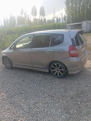 уна: Honda Fit: 2003 г., 1.5 л, Вариатор, Бензин, Хэтчбэк — 5