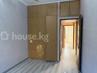 3 комнаты, 65 м², Восток-5 мкр 106 серия улучшенная, 2 этаж — 10