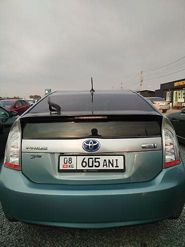 Toyota Prius: 2014 г., 1.8 л, Автомат, Гибрид, Лифтбек — 3