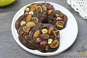 черешня колерованная: Ремесленные шоколадные конфеты с орехами и сухофруктами - Ассорти — 1