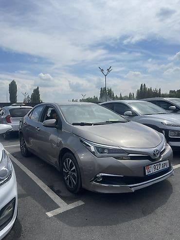 camry 50 xle: Toyota Corolla: 2017 г., 1.8 л, Вариатор, Гибрид, Седан — 2