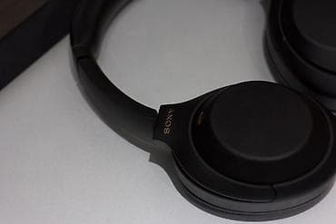 logitech g435: Беспроводные накладные наушники, Sony — 1