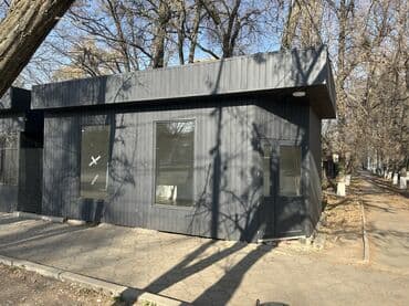 дом в аренду иссык куль: Сдаётся в аренду помещение 🏬площадью 30 кв.м. 📍Удобное расположение  — 2