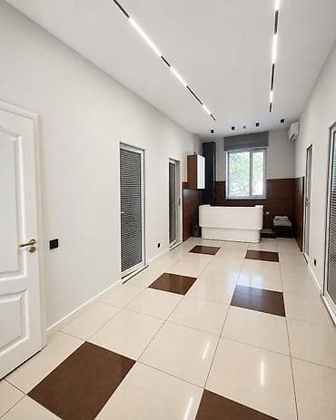 Коммерческая недвижимость: Аренда офисов, 100 м², С оборудованием — 4