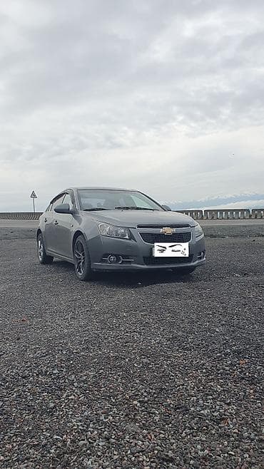 Chevrolet Cruze: 2010 г., 1.8 л, Автомат, Бензин, Седан — 2