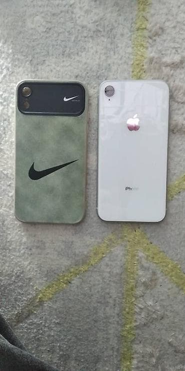 купить айфон 5 с: IPhone XR, белый цвет. В комплекте: аккумулятор (упоминание в — 3