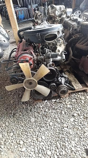 srv 2: Двигатель Mercedes-Benz, w124 рядный 6-цилиндровый бензиновый — 3