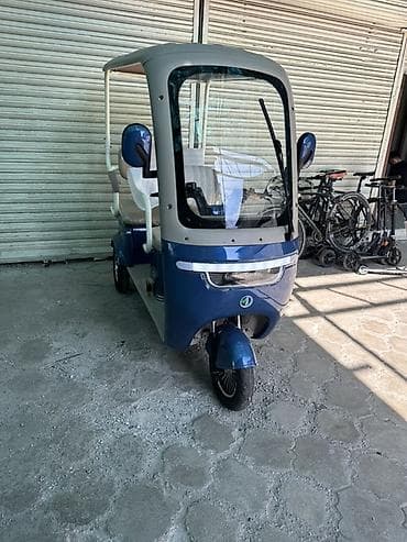 Скутерлер: Электрический трёхколёсный рикша-скутер с крышей и лобовым стеклом - — 1