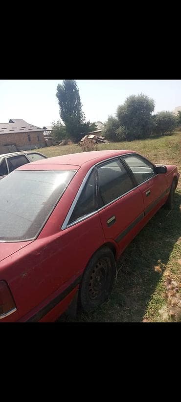 step rf3: Mazda 626: 1989 г., 2 л, Механика, Бензин, Лифтбек — 4