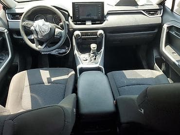 на ходу дымит: Toyota RAV4: 2022 г., 2.5 л, Автомат, Бензин, Кроссовер — 8