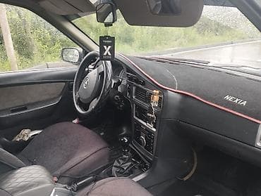 капот нексии: Daewoo Nexia: 2012 г., 1.5 л, Механика, Бензин, Седан — 4