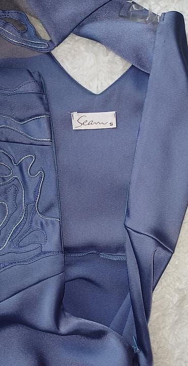 Платья: Вечернее платье, А-силуэт, Длинная модель, Атлас, Без рукавов, S — 3