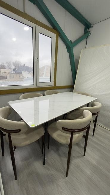 Эмерек: Ашкана үчүн үстөл, Жаңы, Тик бурчтуу, Бүктөлбөгөн, Бөлүп төлөө менен — 2