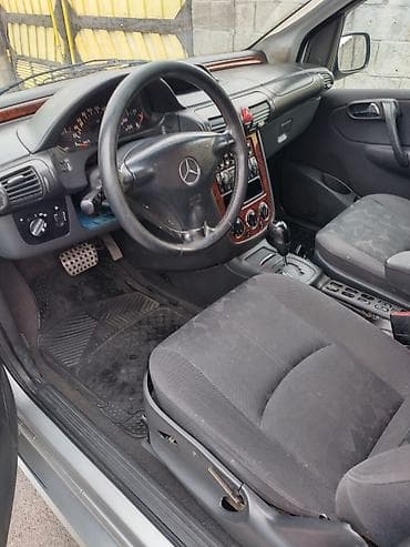 Mercedes-Benz Vaneo: 2002 г., 1.6 л, Автомат, Бензин, Минивэн — 7