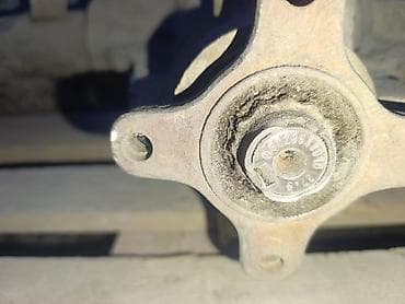 Башка унаа тетиктери: Арткы Көпүрө Mercedes-Benz Колдонулган — 1