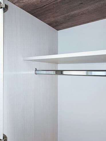 Кийим салуучу шкафтар: Кийим салуучу шкаф, Колдонулган, Түз — 6