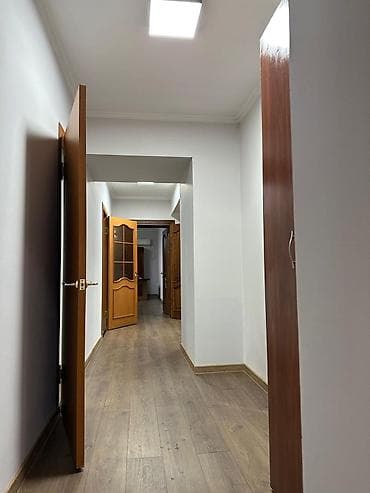 Кыймылсыз мүлк: Кеңселерди ижаралоо, 130 м², Турак комплексинде, 1-катар, Өзүнчө ашканасы менен, Өзүнчө санитардык түйүнү менен — 5