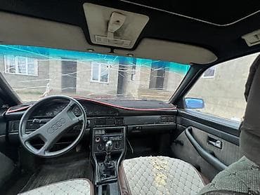 продаю очень срочно: Audi 100: 1988 г., Седан — 10
